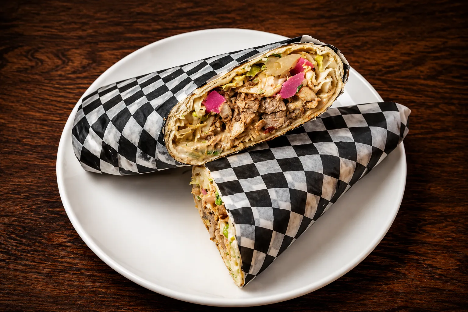 Lamb shawarma platter garnished with red onion and parsley at King's Restaurant
